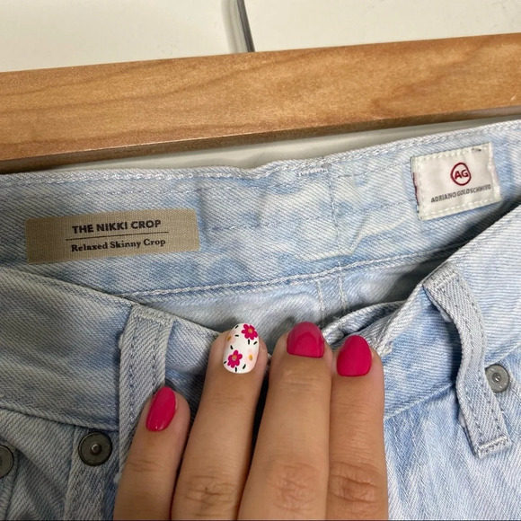 AG Adriano Goldschmied Light Wash Distressed The Nikki Crop Relaxed Jean Size 26 - Picture 4 of 11